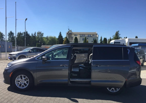 Chrysler Pacifica cena 189900 przebieg: 50500, rok produkcji 2022 z Kańczuga małe 352